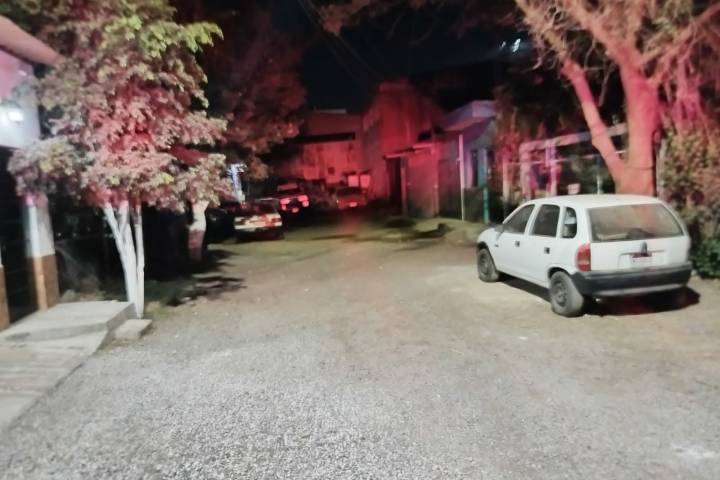 Motosicarios se enfrentan contra autoridades en Zamora; hay un muerto y un detenido