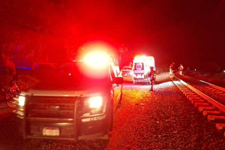 Grave masculino tras ser atacado a balazos en Caltzotzin