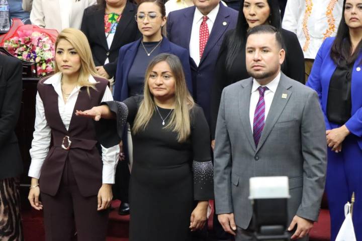 Rinde protesta Ireri Guadalupe Dimas Gutiérrez como presidenta municipal sustituta de Taretan