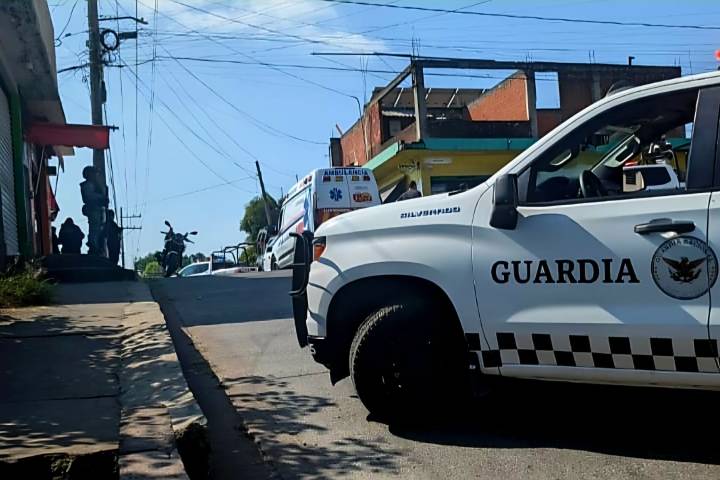 A balazos matan a una mujer en tienda de abarrotes, al poniente de Uruapan