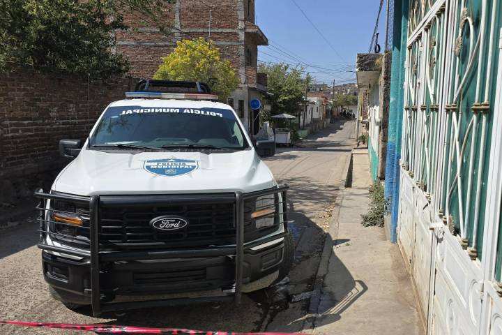Lavacoches es asesinado a tiros en Jacona