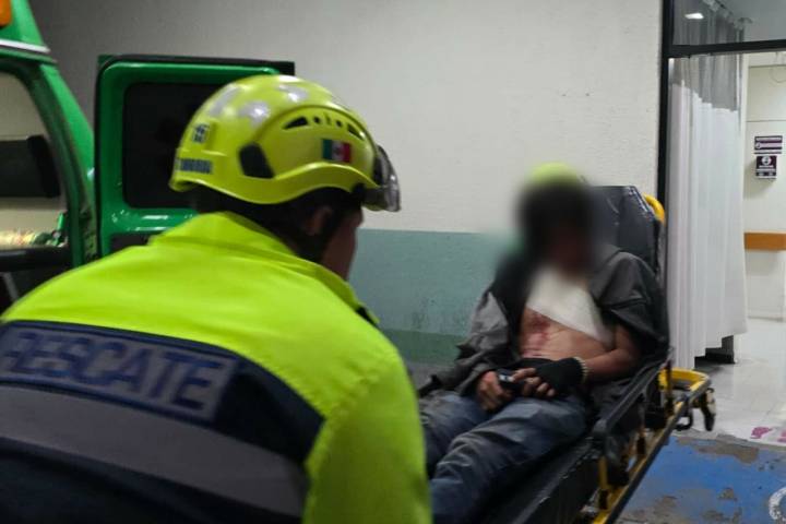 Balean a joven en el Fraccionamiento Los Encinos de Zamora