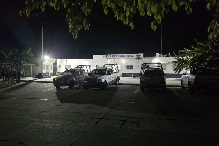 Delincuentes rafaguean Banco del Bienestar en la cabecera municipal de Tarímbaro