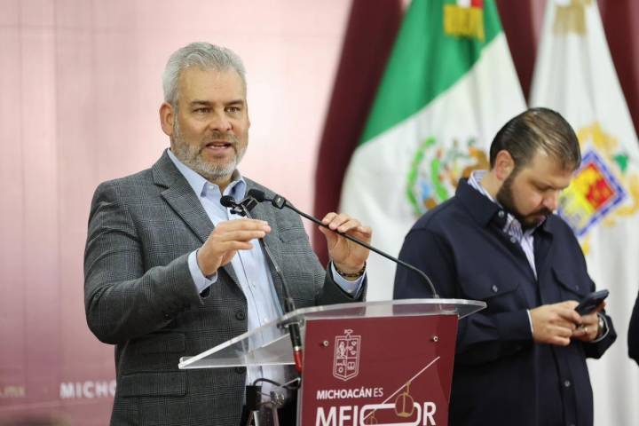 Continuarán operativos para asegurar maquinitas tragamonedas en Michoacán: Bedolla