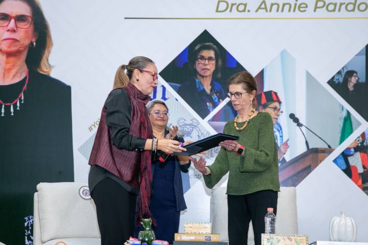 La doctora Annie Pardo incentiva a las y los estudiantes nicolaitas a convertirse en los futuros investigadores