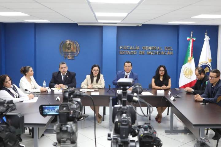 Torres Piña pone fin a cobros de hasta 100 mil pesos en grúas; FGE fija tabulador de 5 a 10 mil pesos