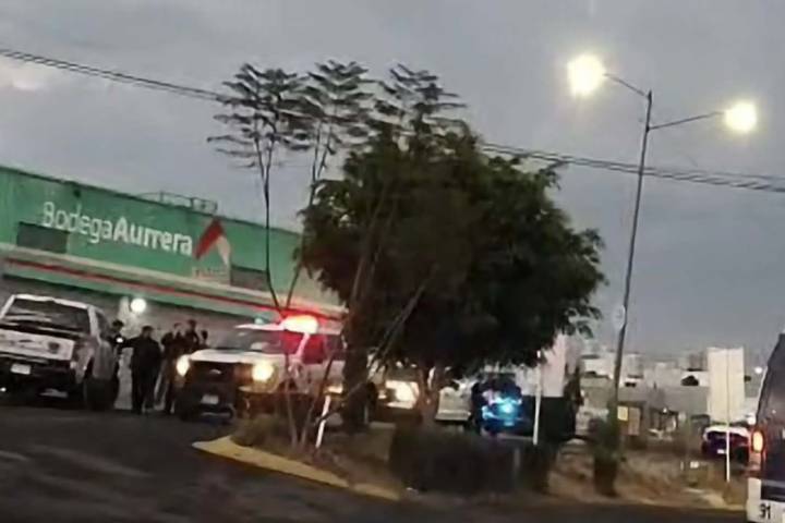 Presuntas ladronas intentan agredir con armas blancas a policías en Tarímbaro; terminan lesionadas