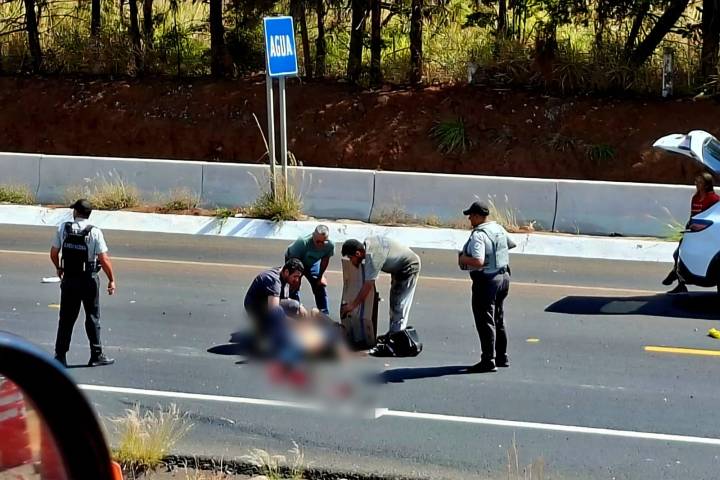 Motociclista grave tras ser arrollado por vehículo sobre la autopista Siglo XXI