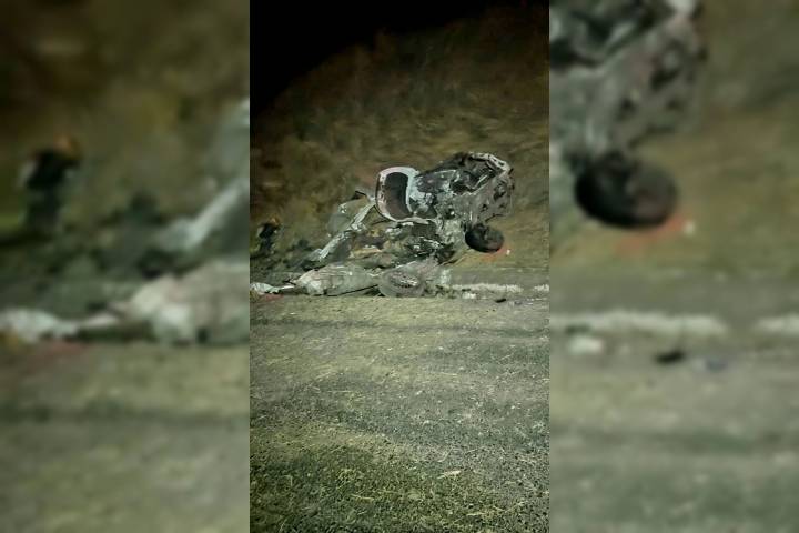 Muere un hombre tras choque entre automóvil y tractocamión en la autopista Siglo XXI