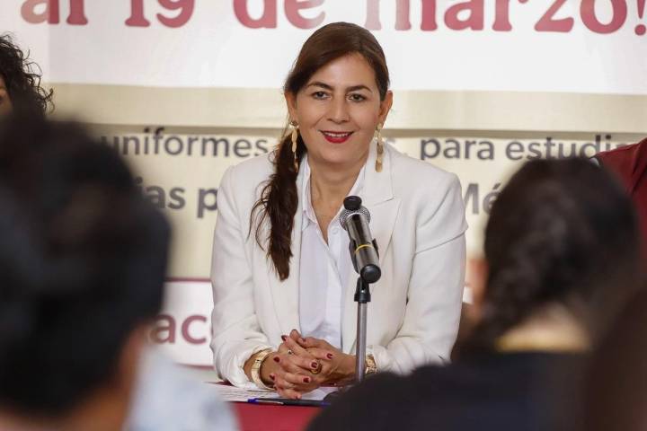 Inédito rescate de derechos educativos con becas: Gabriela Molina