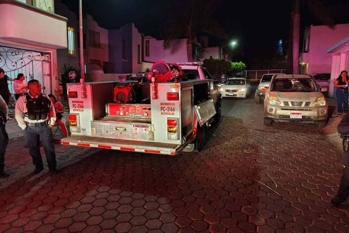 Ocurre incendio en domicilio de la colonia Praderas de La Huerta, Morelia