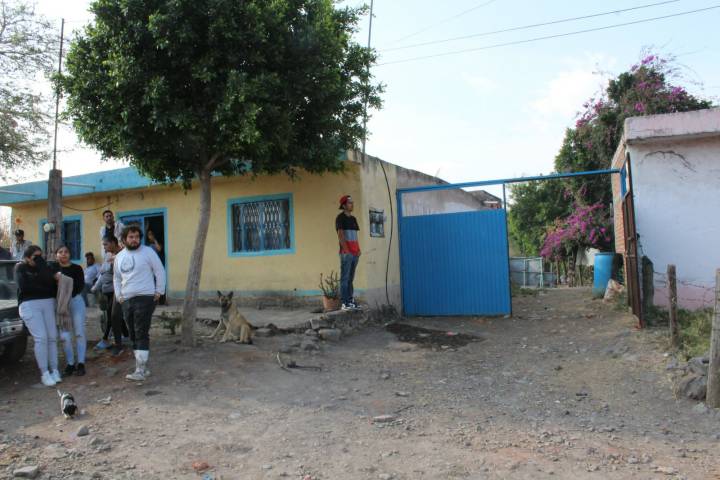 Investigan muerte de un hombre la comunidad de Atecucario