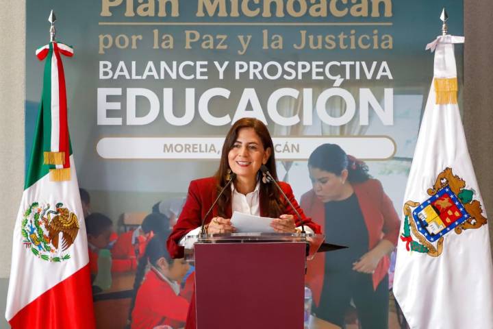 Gabriela Molina fortalece diálogo con supervisores y jefes de sector