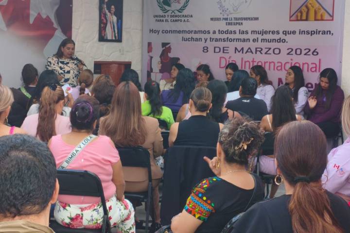 Realiza CJIM Uruapan charla informativa en el marco del Día Internacional de la Mujer