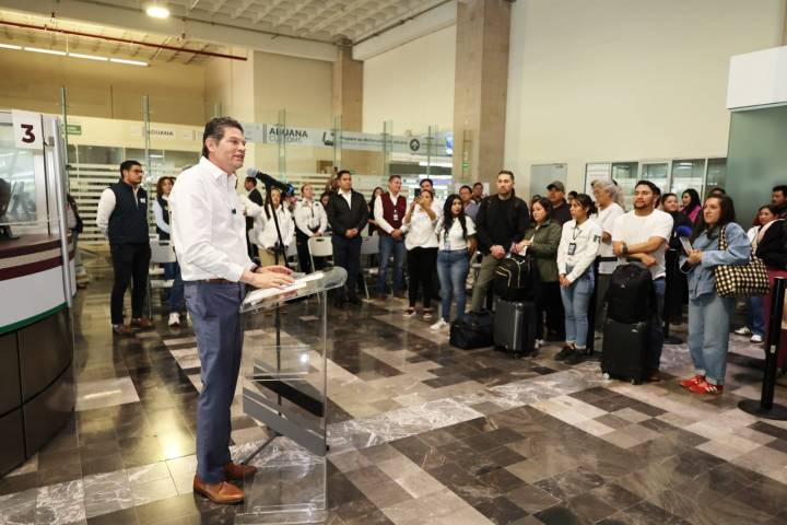 Alfonso Martínez da la bienvenida a las y los paisanos a Morelia