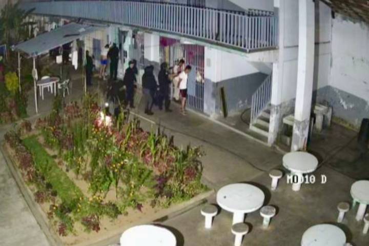 Aseguran diversos objetos durante revisión en el Centro Penitenciario de Uruapan: Segob