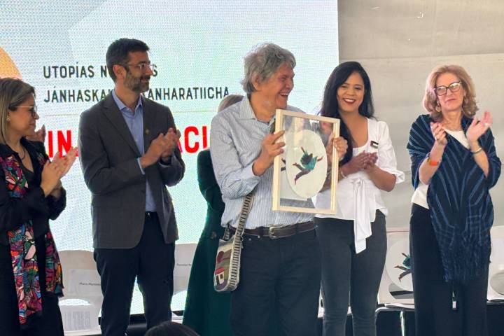 Arrancó la XIII Fiesta del Libro y la Rosa Michoacán 2026 "Utopías Nómadas"