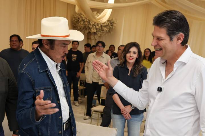 No podemos normalizar el miedo, no podemos estar de rodillas: Alfonso Martínez Alcázar