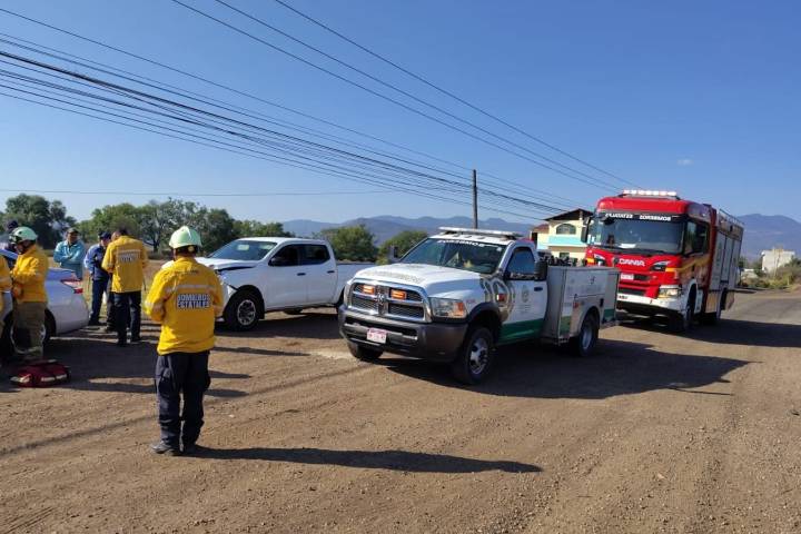 Choque vehicular deja una persona levemente herida en la Morelia-Pátzcuaro