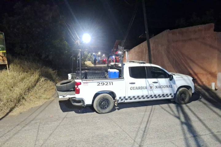 Hombre es atacado a balazos en la colonia San Juan Evangelista, de Uruapan