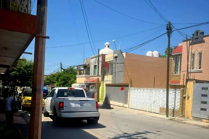 Inhabilitan cámaras parásitas usadas por delincuentes, en Apatzingán