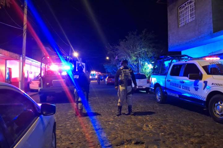 Balean y hieren a joven, en la colonia Casa del Niño de Uruapan