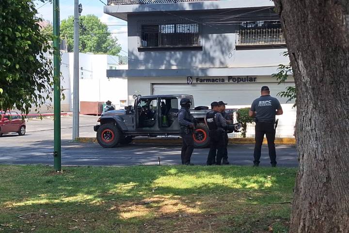 Presunto robacarros herido de bala en el Paseo Lázaro Cárdenas de Uruapan