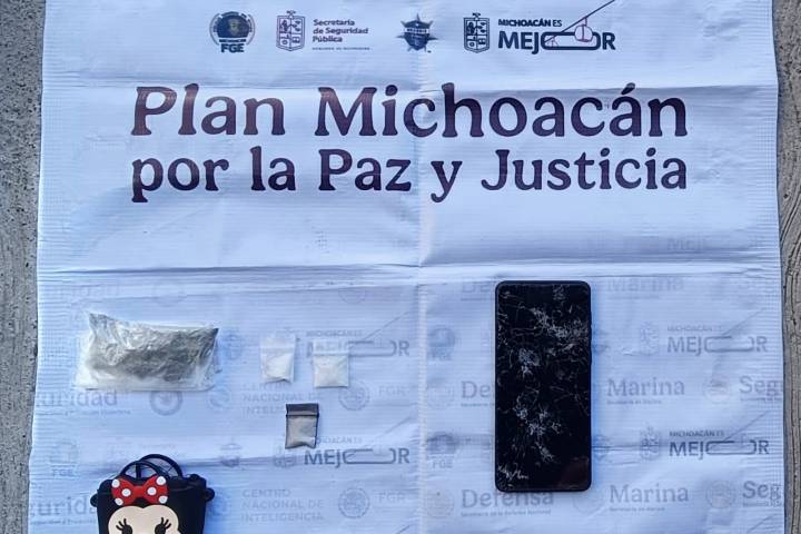 Detienen a "La Polla" con droga y motocicleta en Buenavista, durante operativo del Plan Michoacán