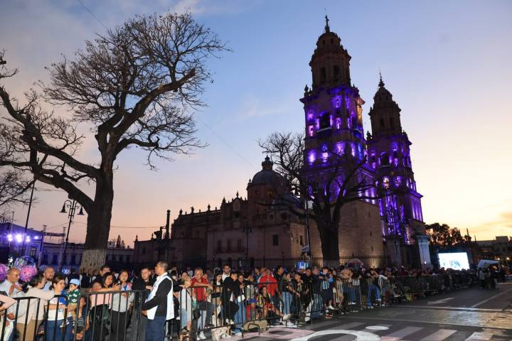 Más de 60 mil personas acompañan la Procesión del Silencio: Alfonso Martínez Alcázar