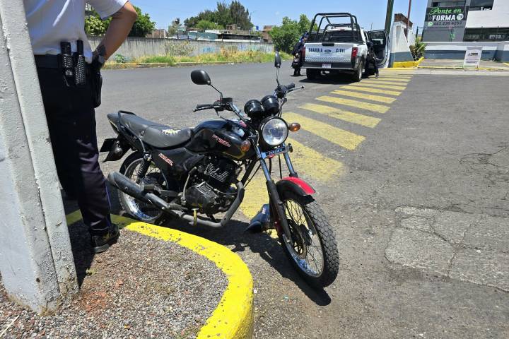 Motociclista queda herido tras ser impactado por patrulla de la GC