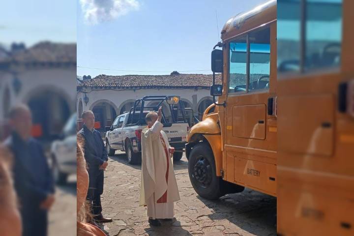Gobierno de Julio César Conejo Alejos impulsa transporte gratuito para estudiantes de Morelos a Morelia