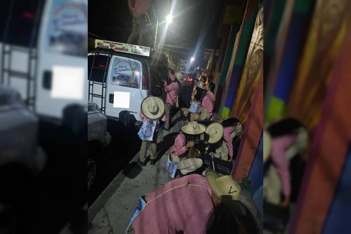 Roban instrumentos musicales a banda tradicional purépecha en el Centro de Uruapan