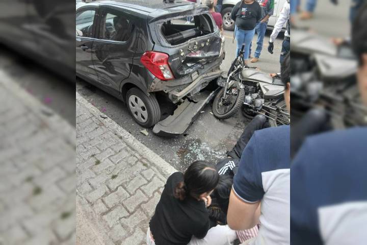 Motociclista queda herido tras ser impactado por patrulla de la GC en Av. Río Grande de Morelia