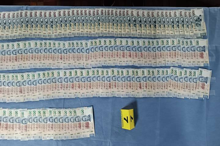Cateo estratégico en Morelia permite asegurar más de 95 mil pesos en efectivo, armas y droga; hay un detenido