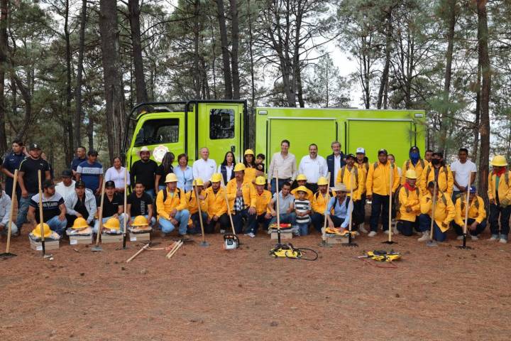 Alfonso Martínez activa brigadas rurales contra los incendios forestales