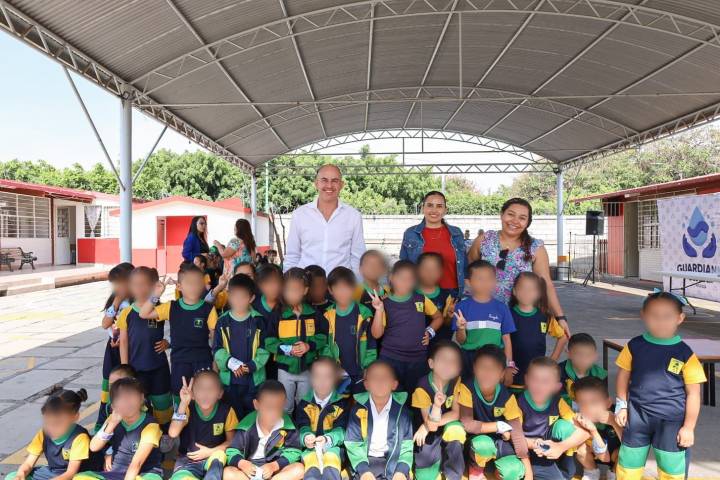 Adolfo Torres acerca el programa Guardianes del Agua a más de 100 estudiantes de preescolar