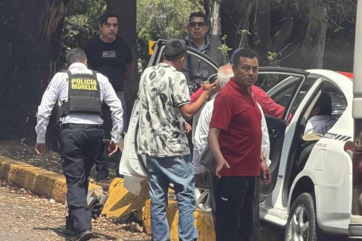 Se registran dos choques vehiculares en diferentes puntos de Morelia