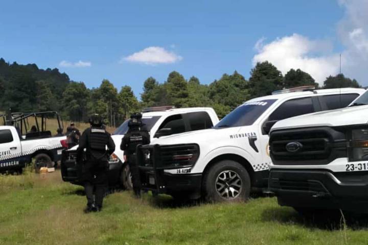 Reporte de enfrentamiento en Copándaro moviliza a la Policía; hallan vehículo abandonado