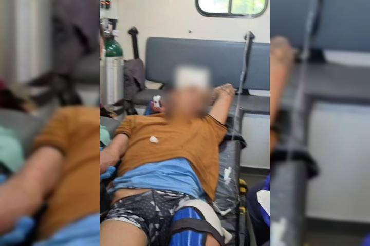 Sujeto apunta con replica de arma a policías, termina herido y detenido