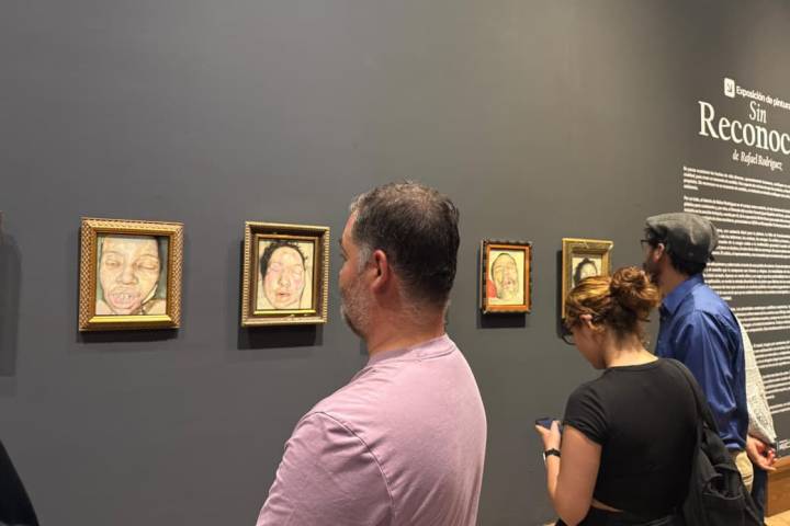 Secum inaugura "Sin Reconocer", exposición sobre memoria, cuerpo y ausencia