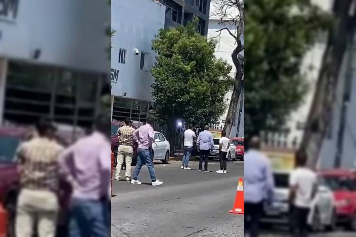 Cable de la CFE es reventado y genera cortocircuito en la avenida Lázaro Cárdenas de Morelia