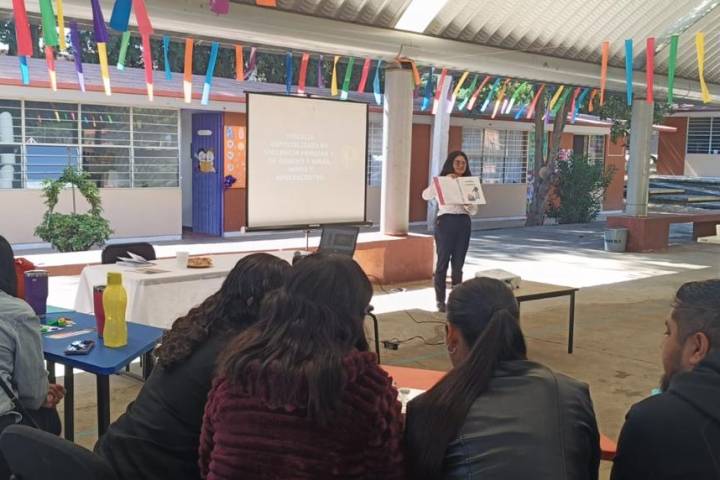 Fortalece CTP acciones de prevención en Pátzcuaro con pláticas y actividades informativas