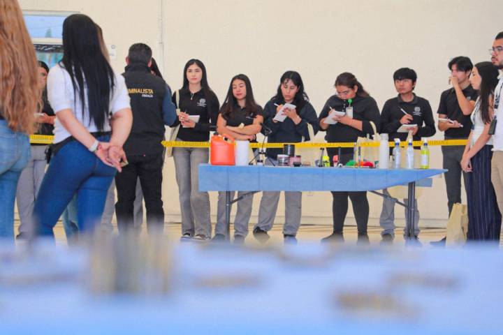 Carlos Torres Piña impulsa nuevas experiencias de formación para jóvenes