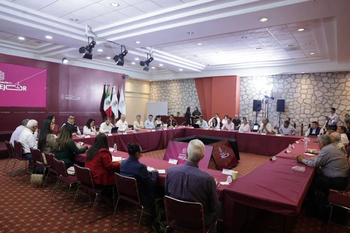 Avanza Bedolla en atención a solicitudes del Movimiento Antorchista