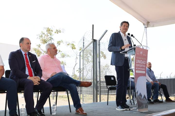 Inauguran rehabilitación del domo del Bicentenario