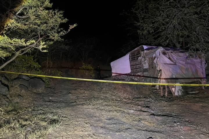 Localizan cadáver baleado y encobijado, en Zamora