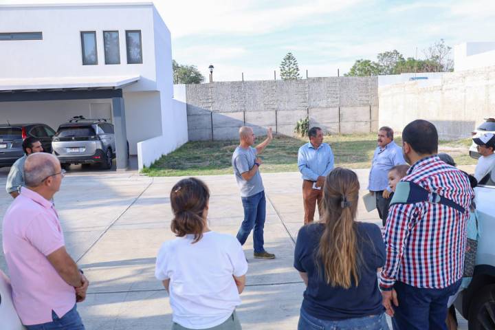Adolfo Torres  fortalece diálogo vecinal en el sur de Morelia
