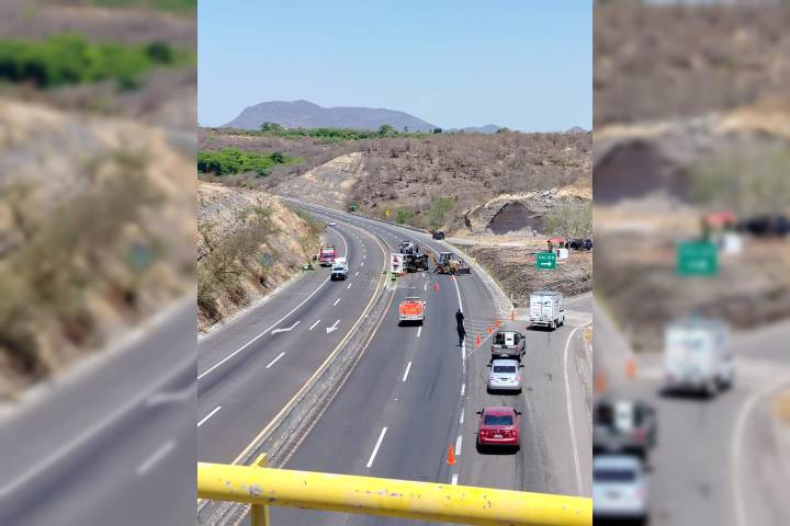 Vuelca camioneta cargada de limón en Parácuaro; no hubo lesionados