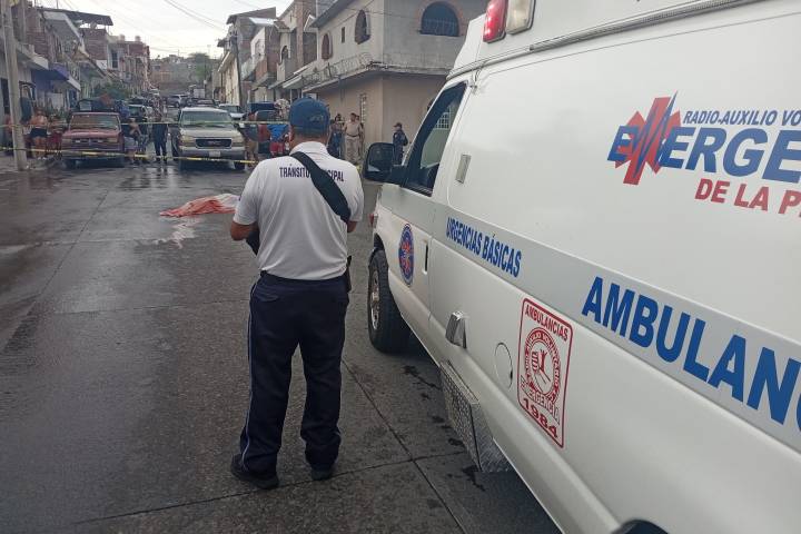 Adolescente muere tras ser arrollado y arrastrado por vehículo en La Piedad