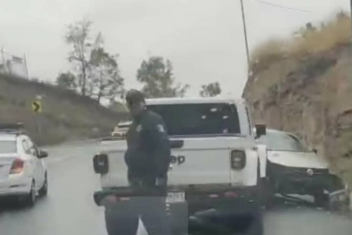 Se registran dos percances vehiculares en distintos puntos de Morelia